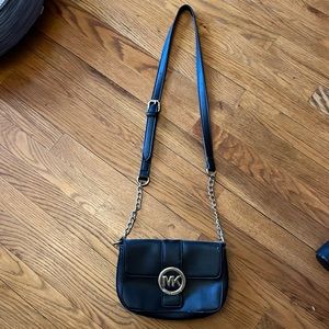 michael lots crossbody bag